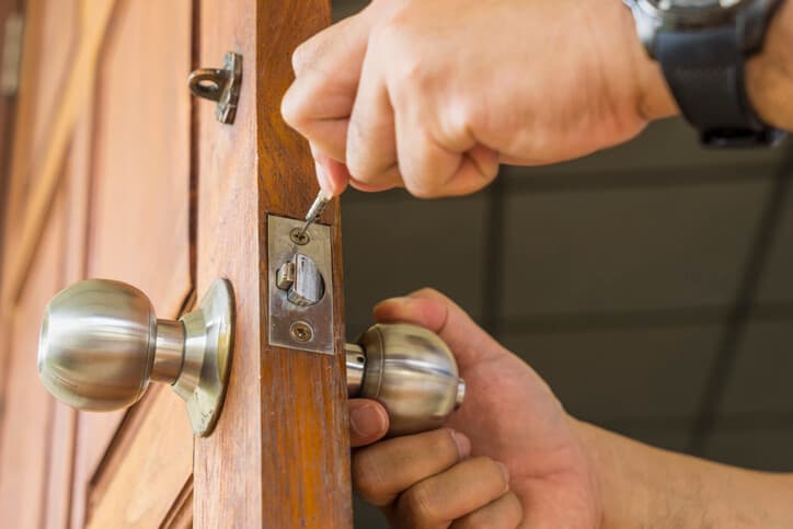 Schonend und sicher: Türnotöffnungen mit System in Viernheim