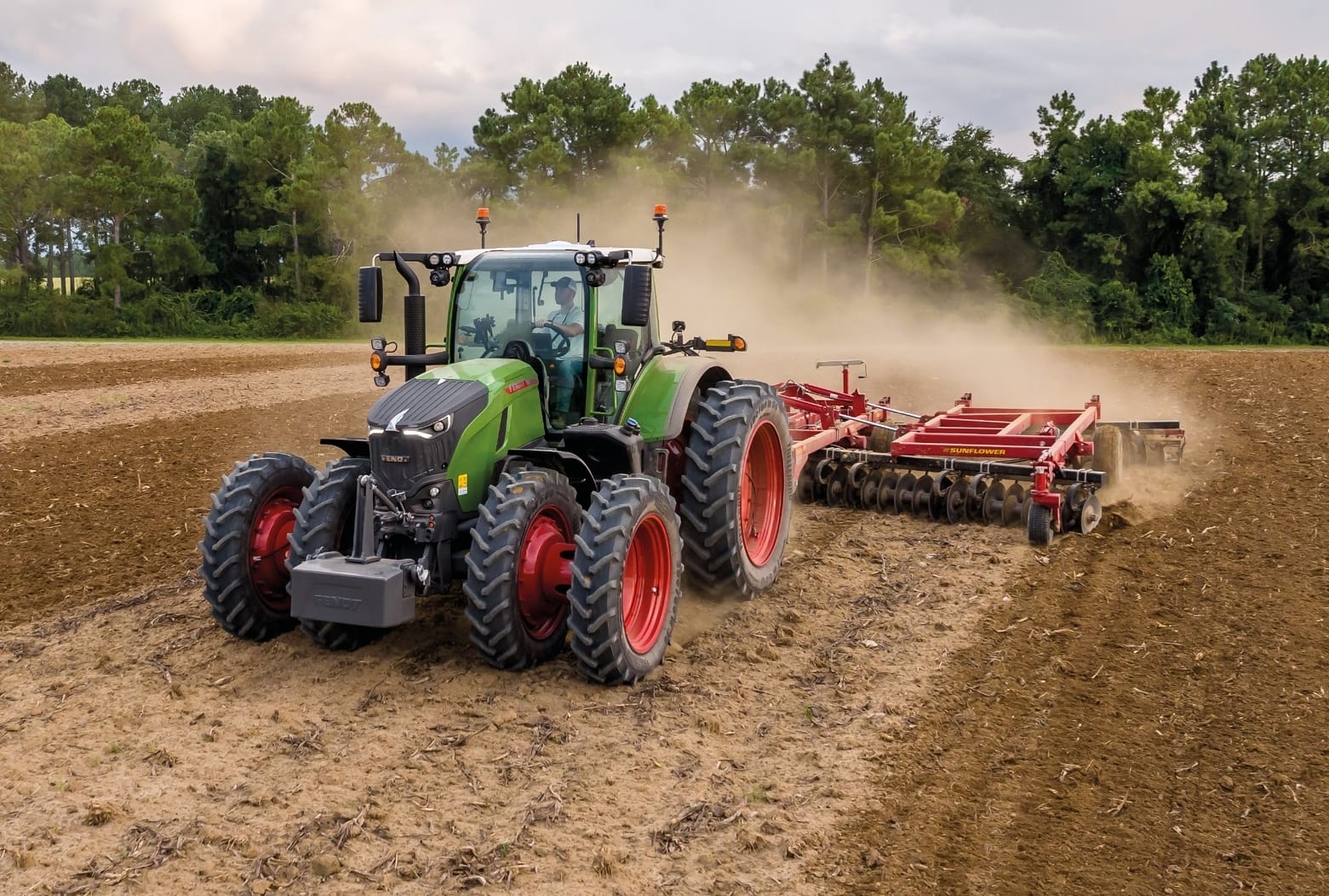Kubota Kaufberatung: Wie Sie die richtige Ausrüstung für Ihren Hof finden
