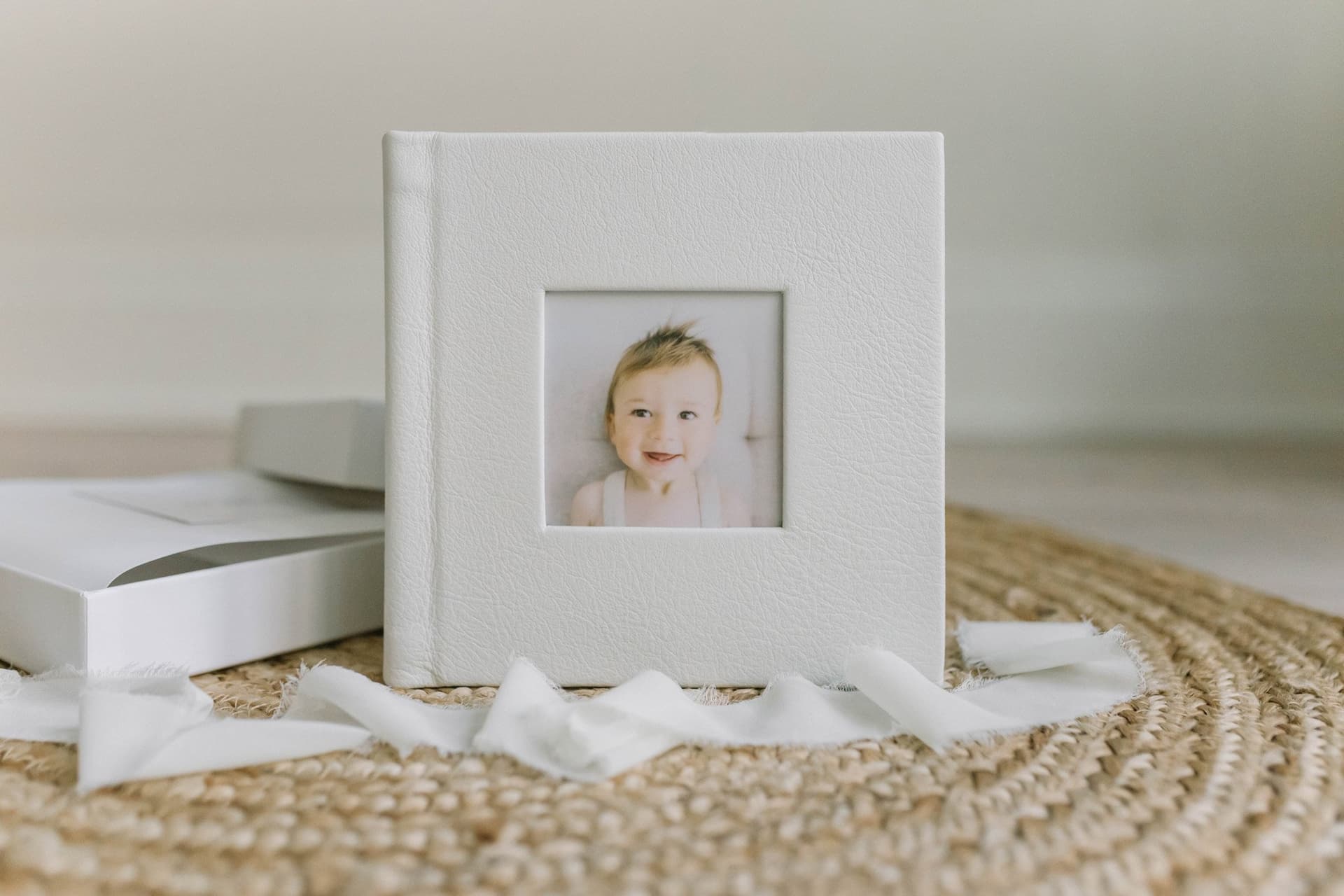 So wird dein Babyalbum zum Familienerbstück