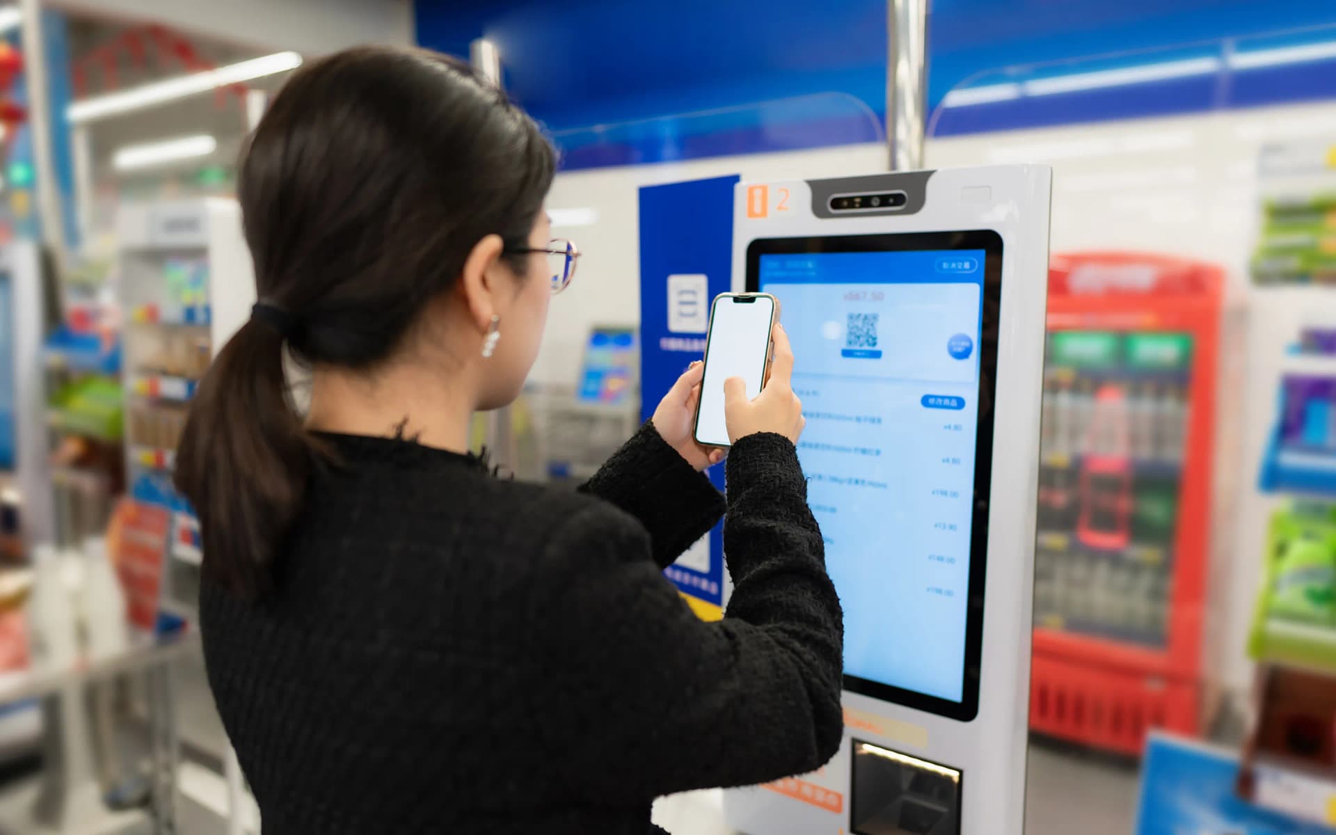 Was erwartet die FinTech-Welt 2025? Retail Banking Software im Fokus der Innovationen