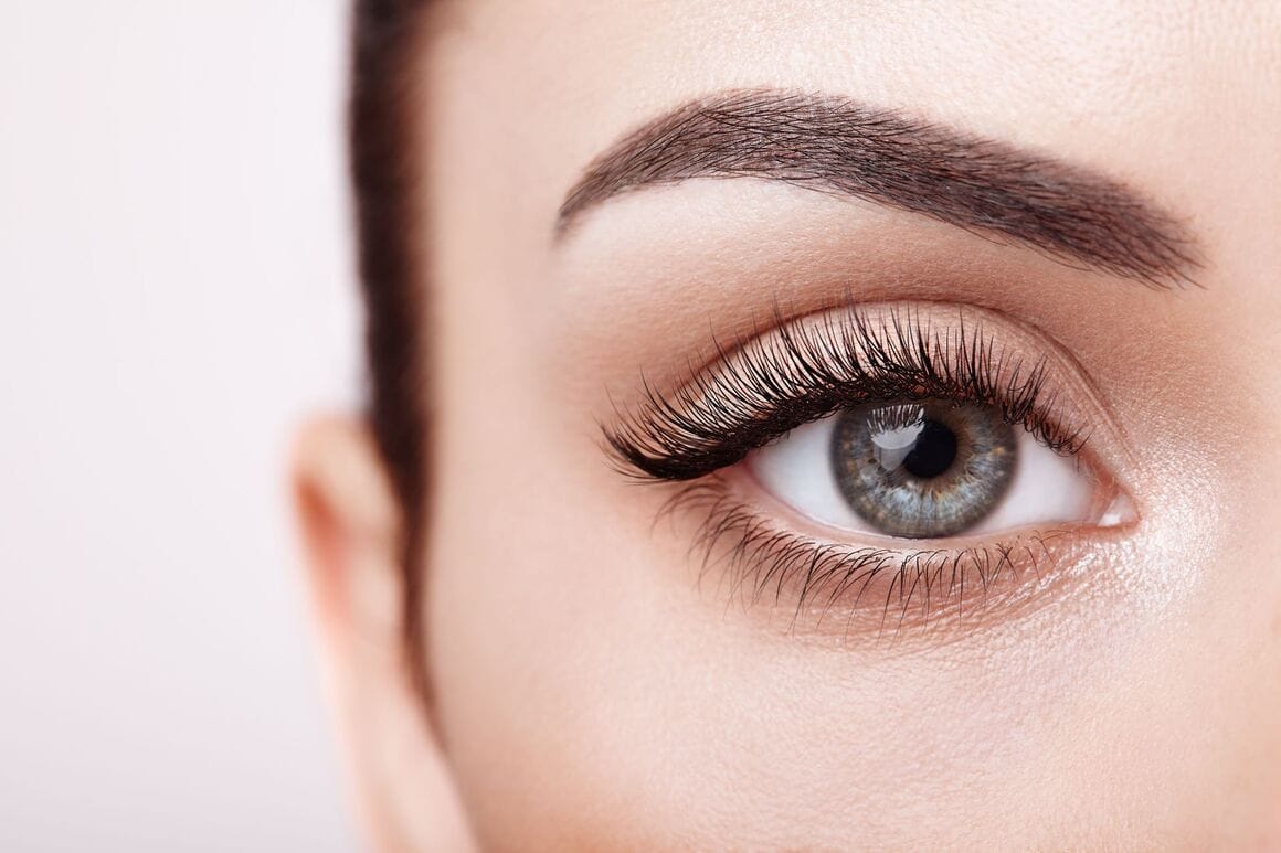 Wimpernprofis setzen auf Zola Lamination – Hochwertige Produkte bei LashLink