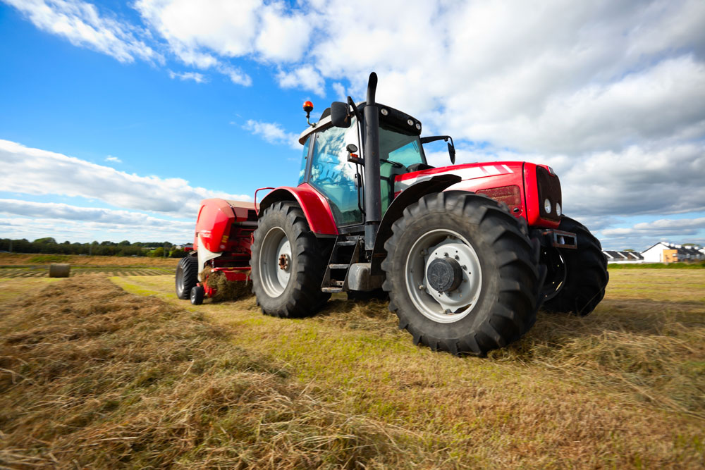 Kubota Kaufberatung: Wie Sie die richtige Ausrüstung für Ihren Hof finden